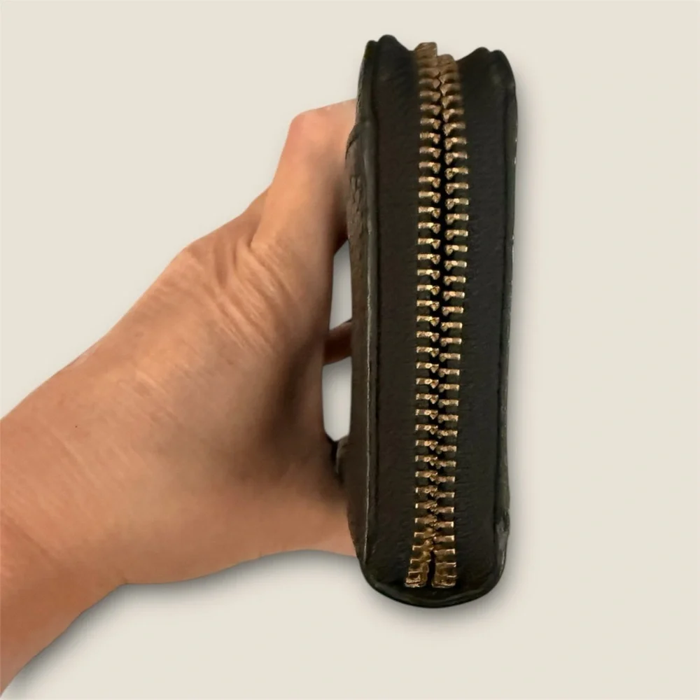 Kate Spade Black Textured Wallet